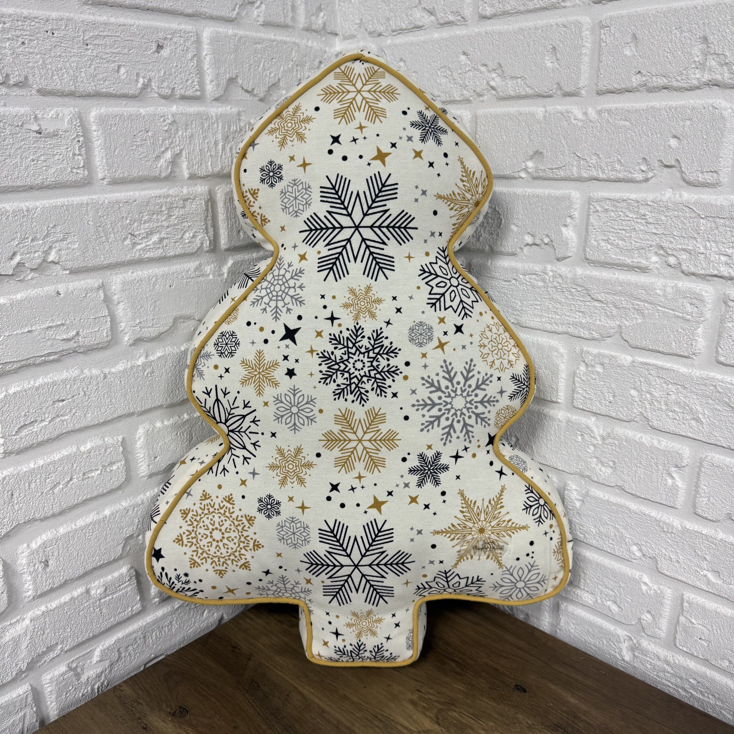 Подушка новорічна ялинка "X-mas Golden Snowflakes" 45х60 см