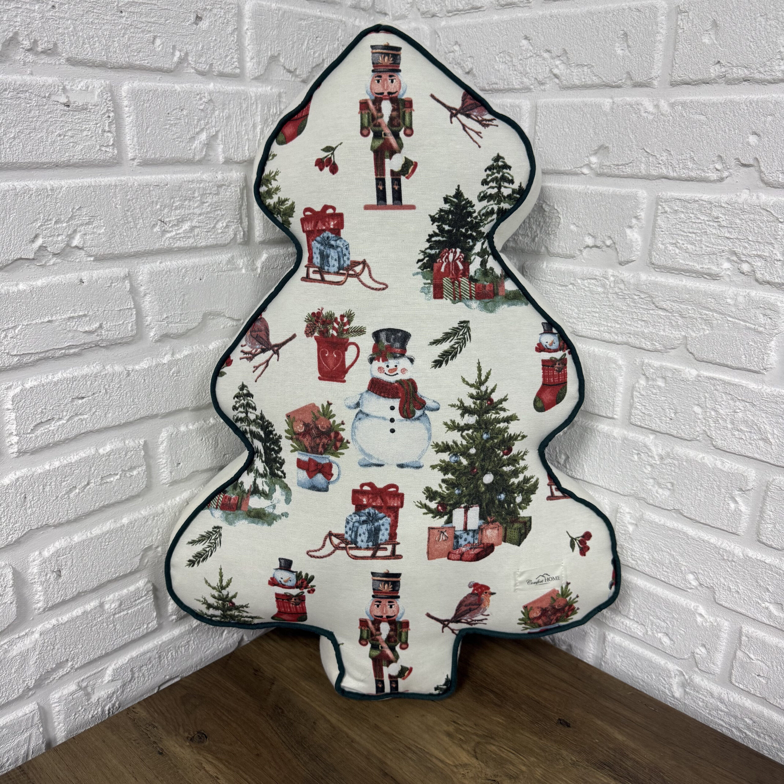 Подушка новорічна ялинка "X-mas Nutcracker" 45х60 см