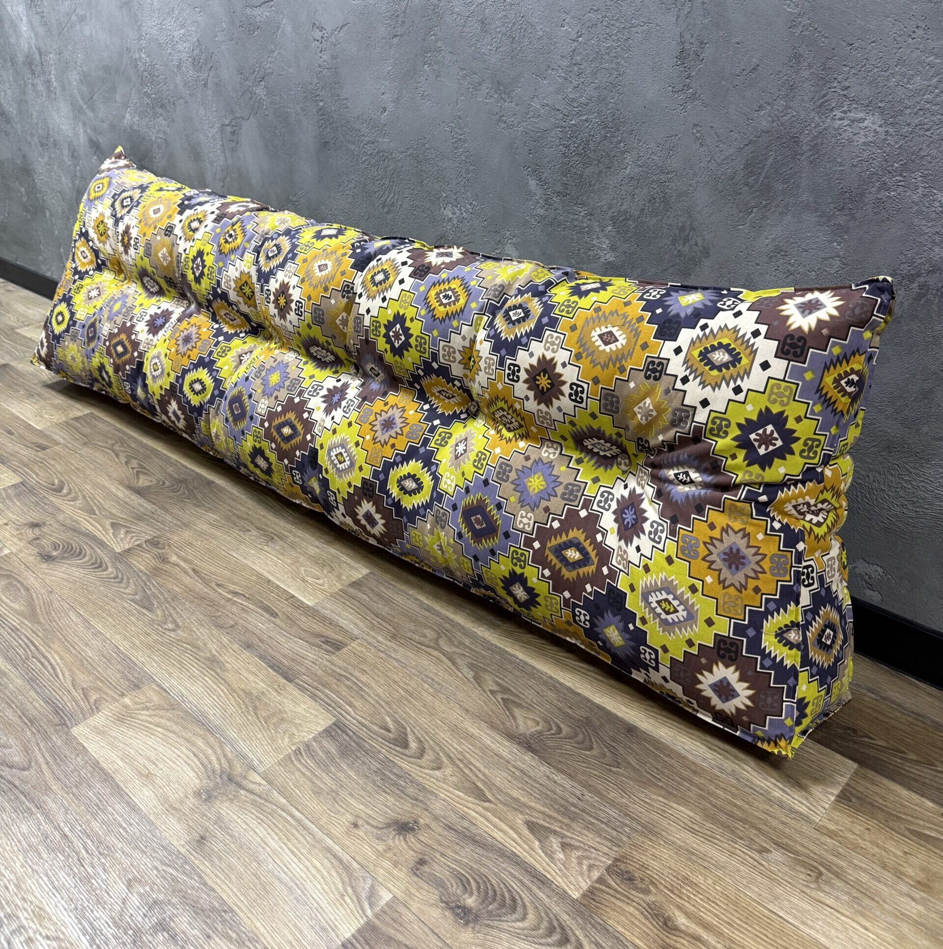 Подушка-узголівʼя панама "Carpet"