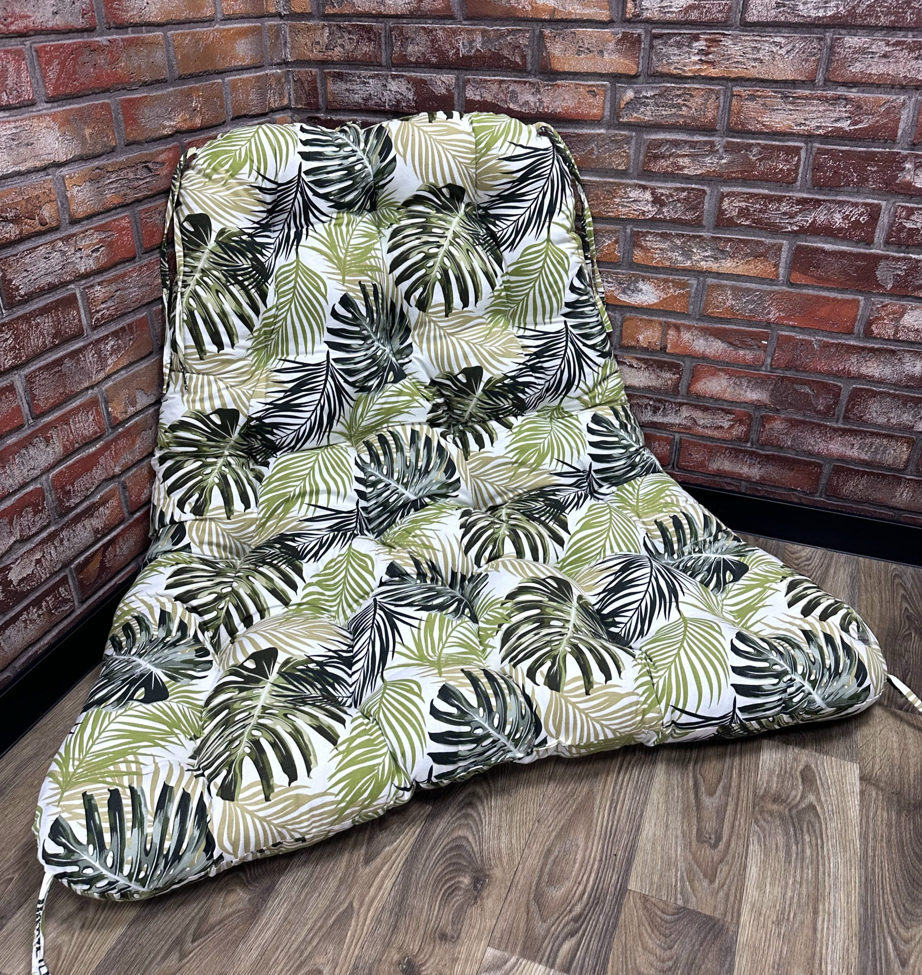 Подушка в кокон панама "Tropical leaves"