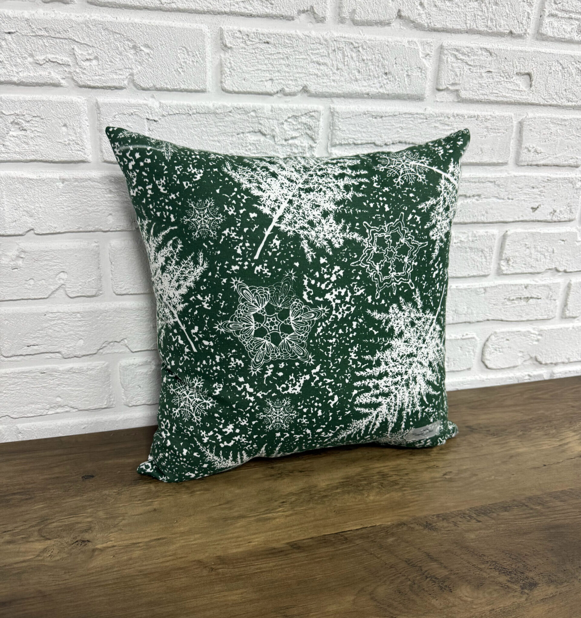 Подушка новорічна "X-mas Frost" 40х40 см