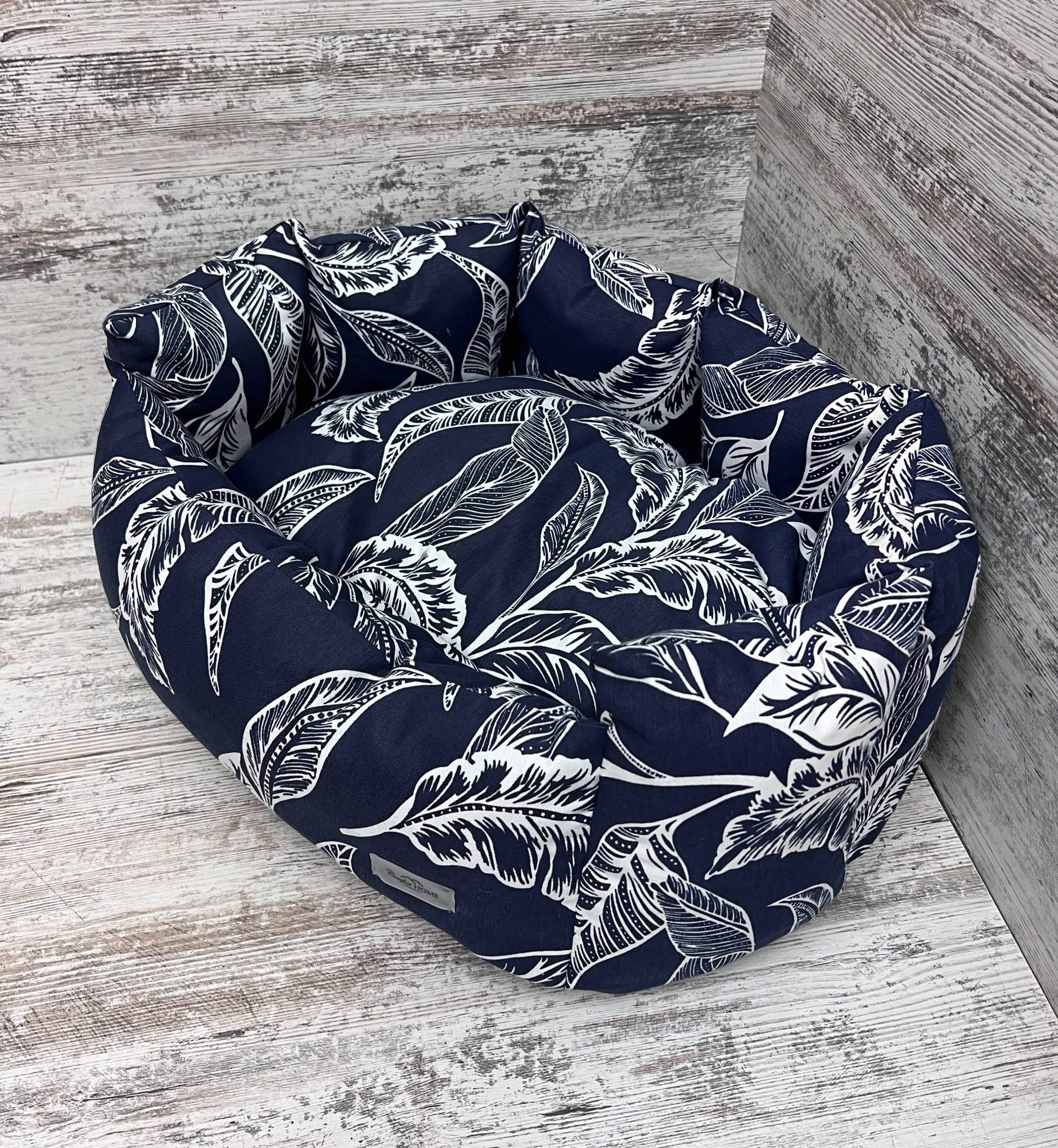 Лежак для котів та собак панама модель 1 “Branch blue”