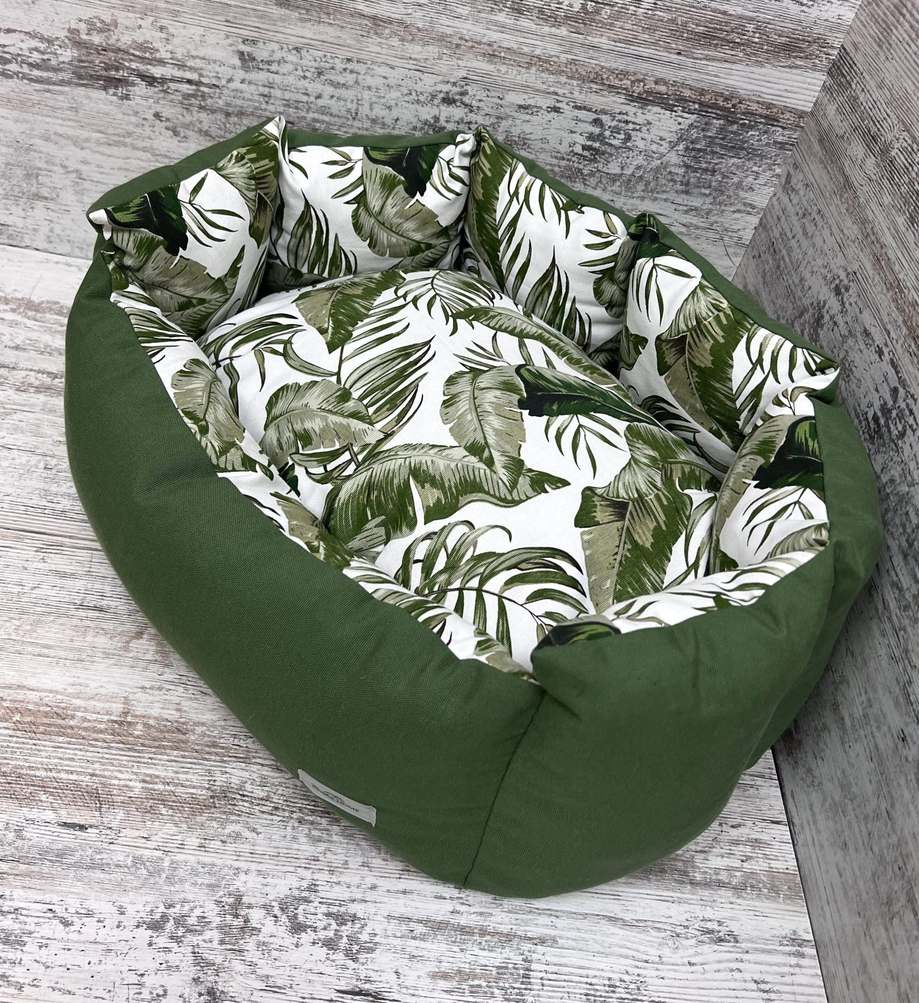 Лежак для котів та собак панама модель 1 “Tropical forest green”