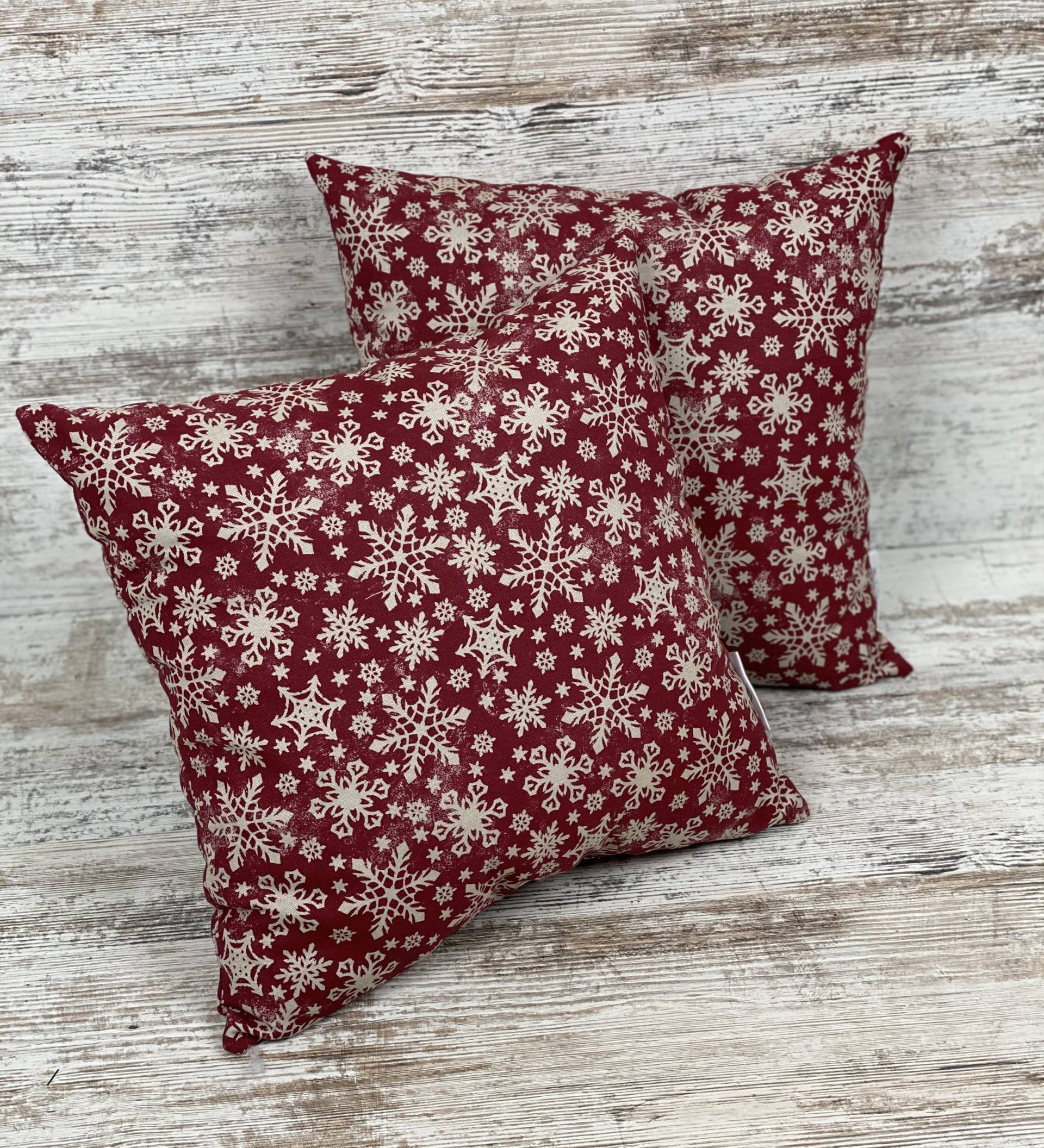 Подушка новорічна "X-mas Mini Snowflakes" 40х40 см