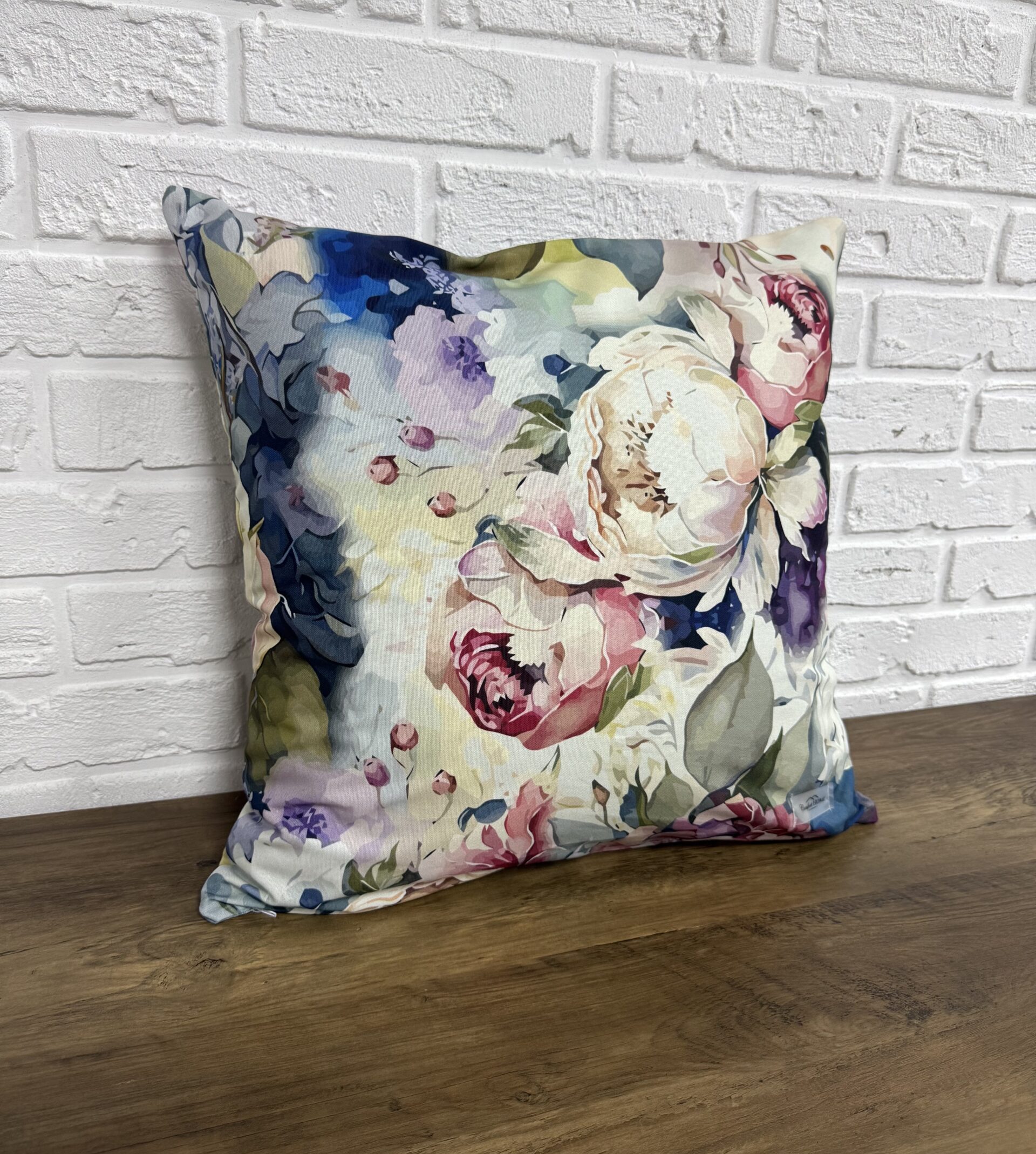 Подушка панама "3D flowers" 40х40 см