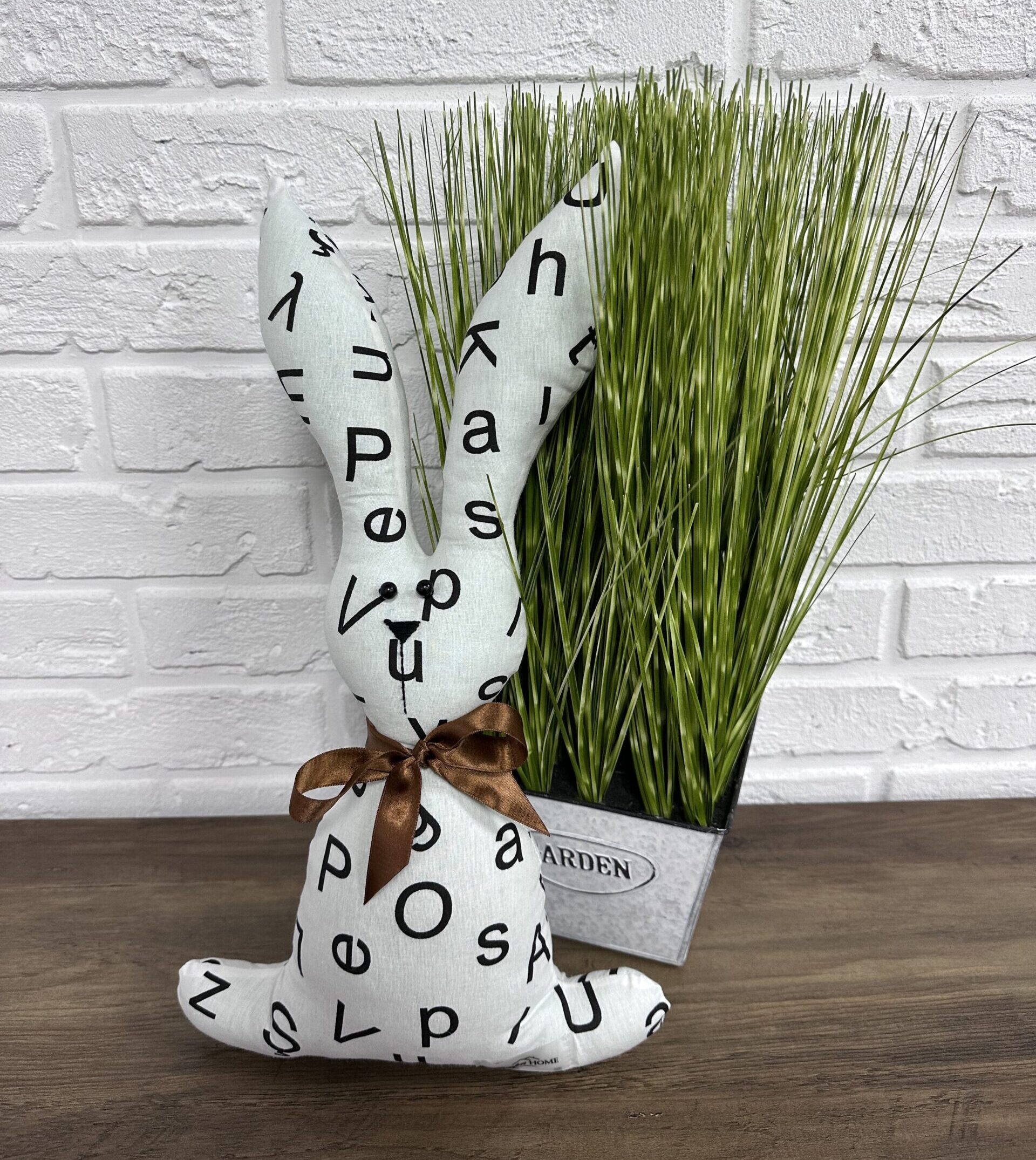 Кролик великодній “Letters” h45 см