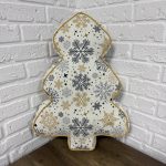 Подушка новорічна ялинка "X-mas Golden Snowflakes" 45х60 см