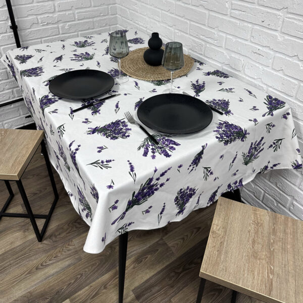 Скатертина водовідштовхувальна (з тефлоновим покриттям) “Provence lavender XL”