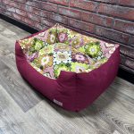Лежак для котів та собак панама модель 2 “Carpet rose”