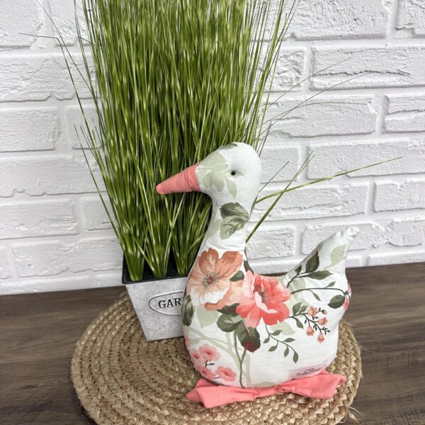 Качка великодня "Bouquet" h25 см