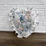 Серце з рюшами Nude flowers 30х40 см