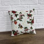 Подушка новорічна "X-mas Rowan Branches" 40х40 см