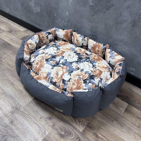 Лежак для котів та собак панама модель 1 “Ashen flowers brown”
