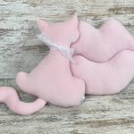Подушка "Котик" велюрова матова h50 см