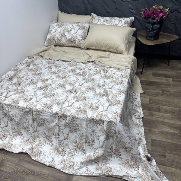 Комплект постільної білизни "East flowers beige"