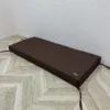 Коричневий