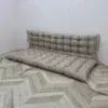 Бежевий