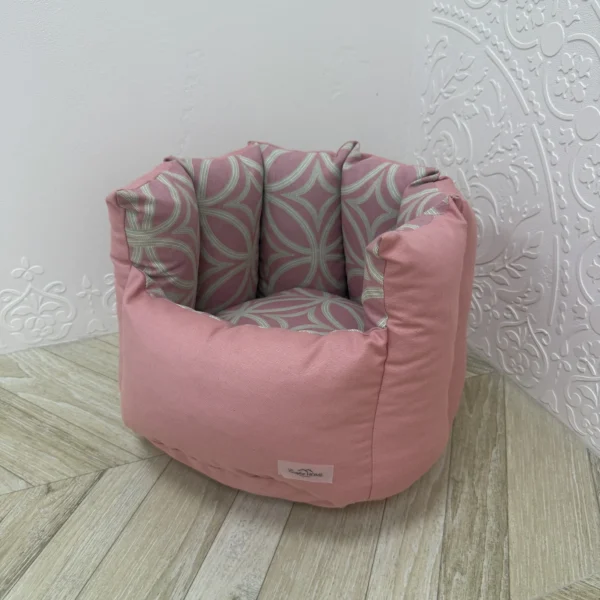Лежак для котів та собак панама модель 1 “Ornament pink”