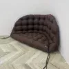 Коричневий
