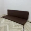 Коричневий