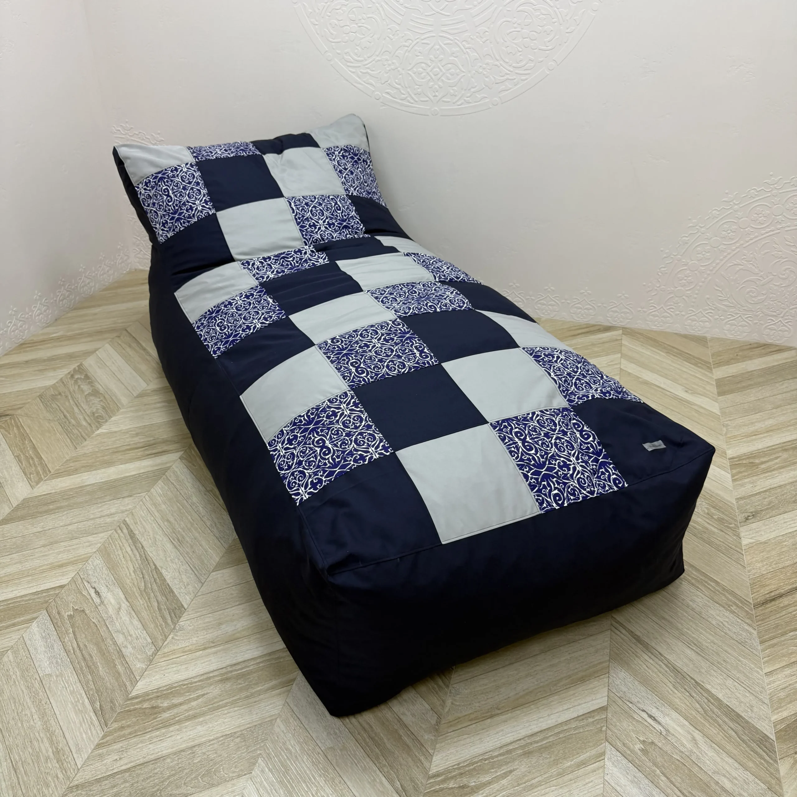Безкаркасне крісло водонепроникне пэчворк "Curly blue" 90х180х80 см - Зображення 2